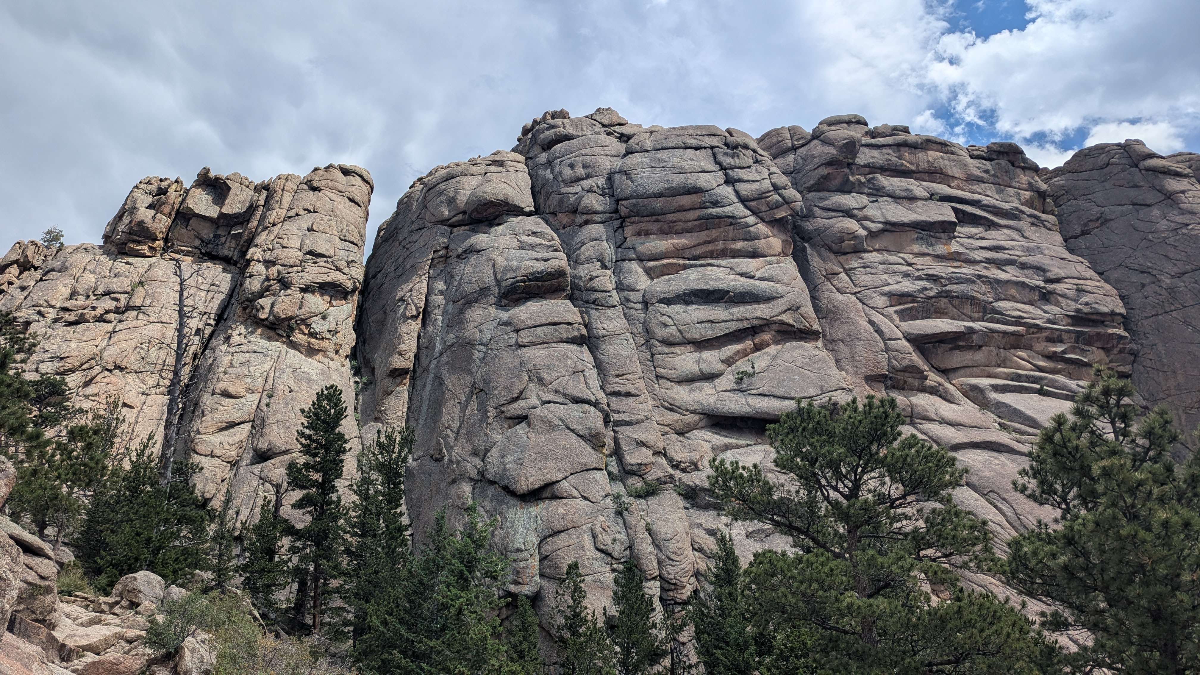 Lumpy Ridge Mountain